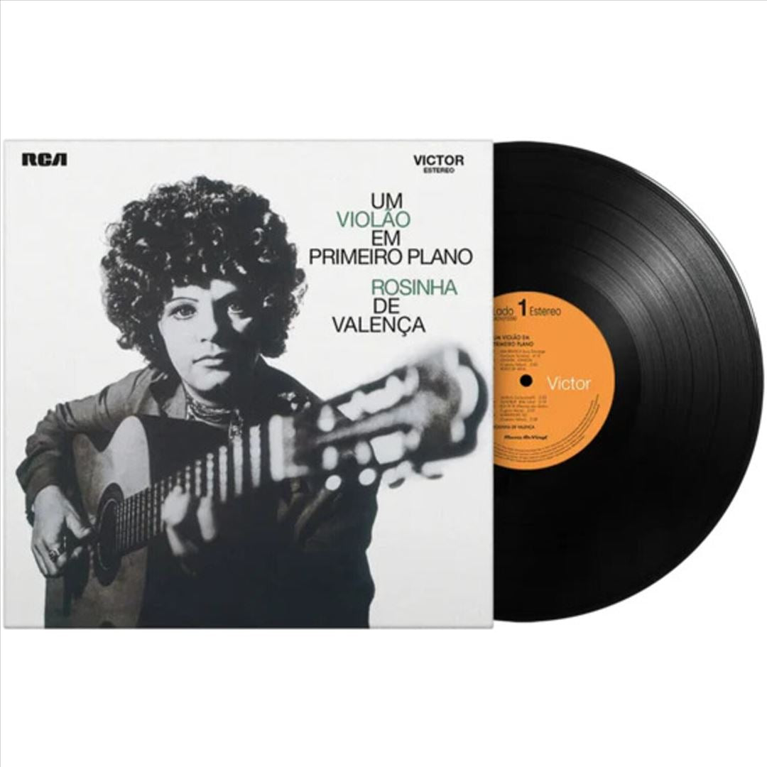 Violão Em Primeiro Plano cover art