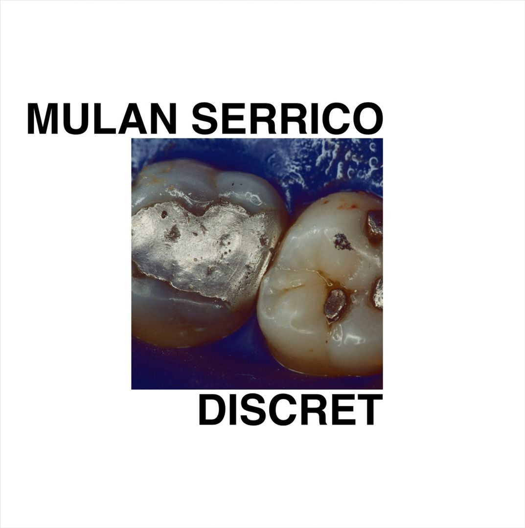 Discret cover art