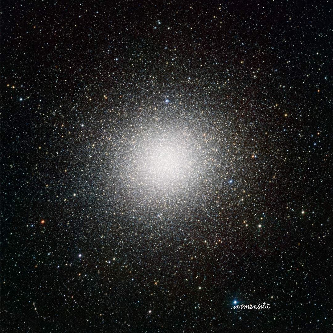 Immensità cover art