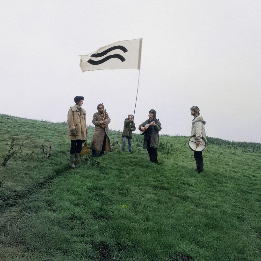Hum cover art